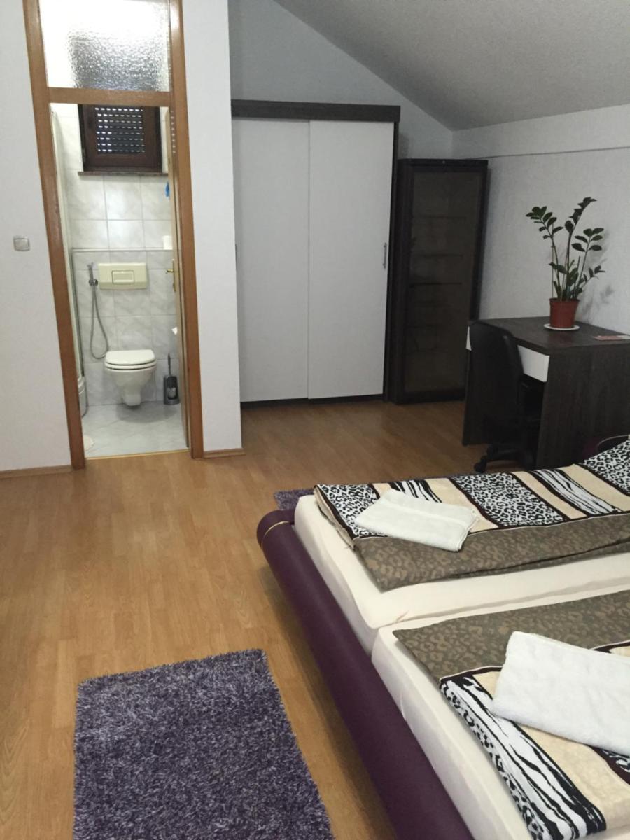 City Bridge Guest House - Housity
