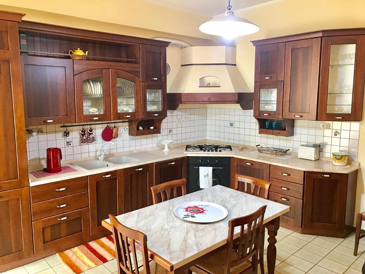 Isola 92100 - Housity