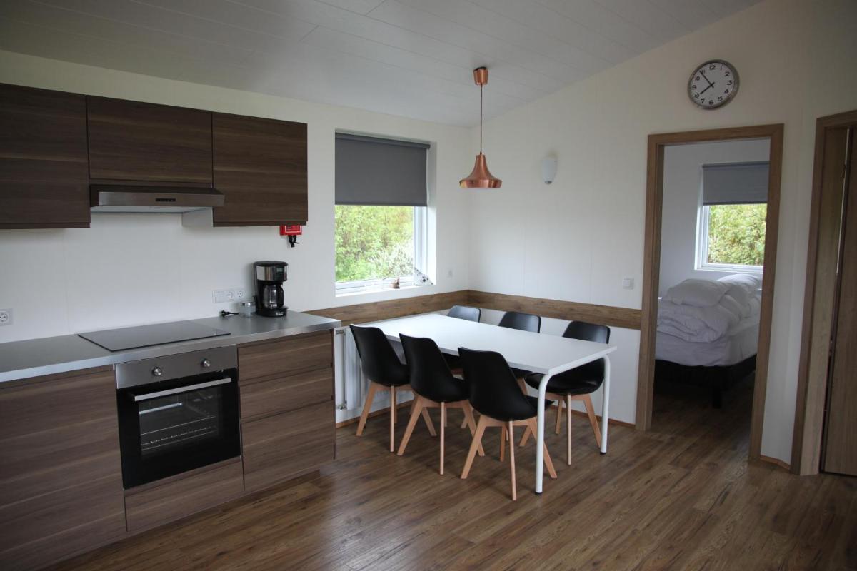 Kjarnagerdi Cottages - Housity