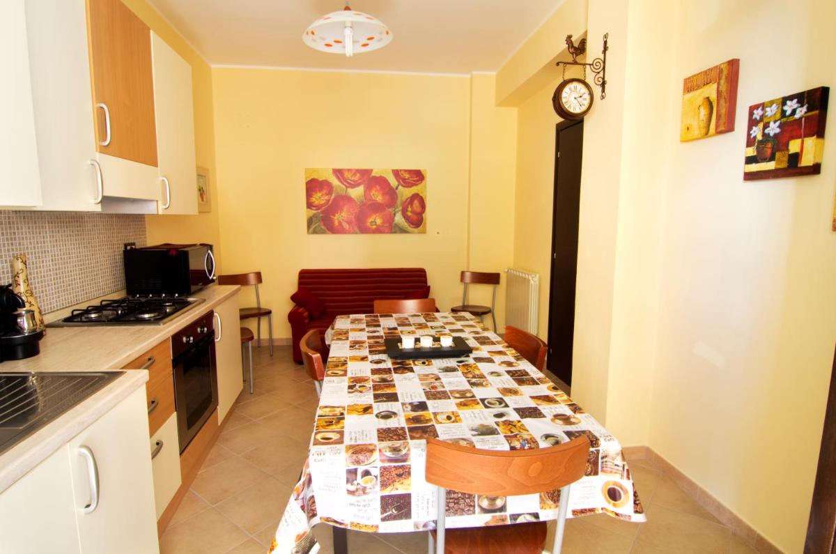 B&B La Porta Accanto - Housity