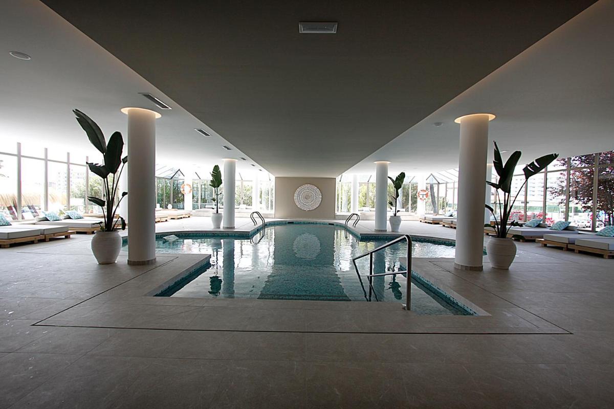 Piscina en o cerca de BG Rei del Mediterrani