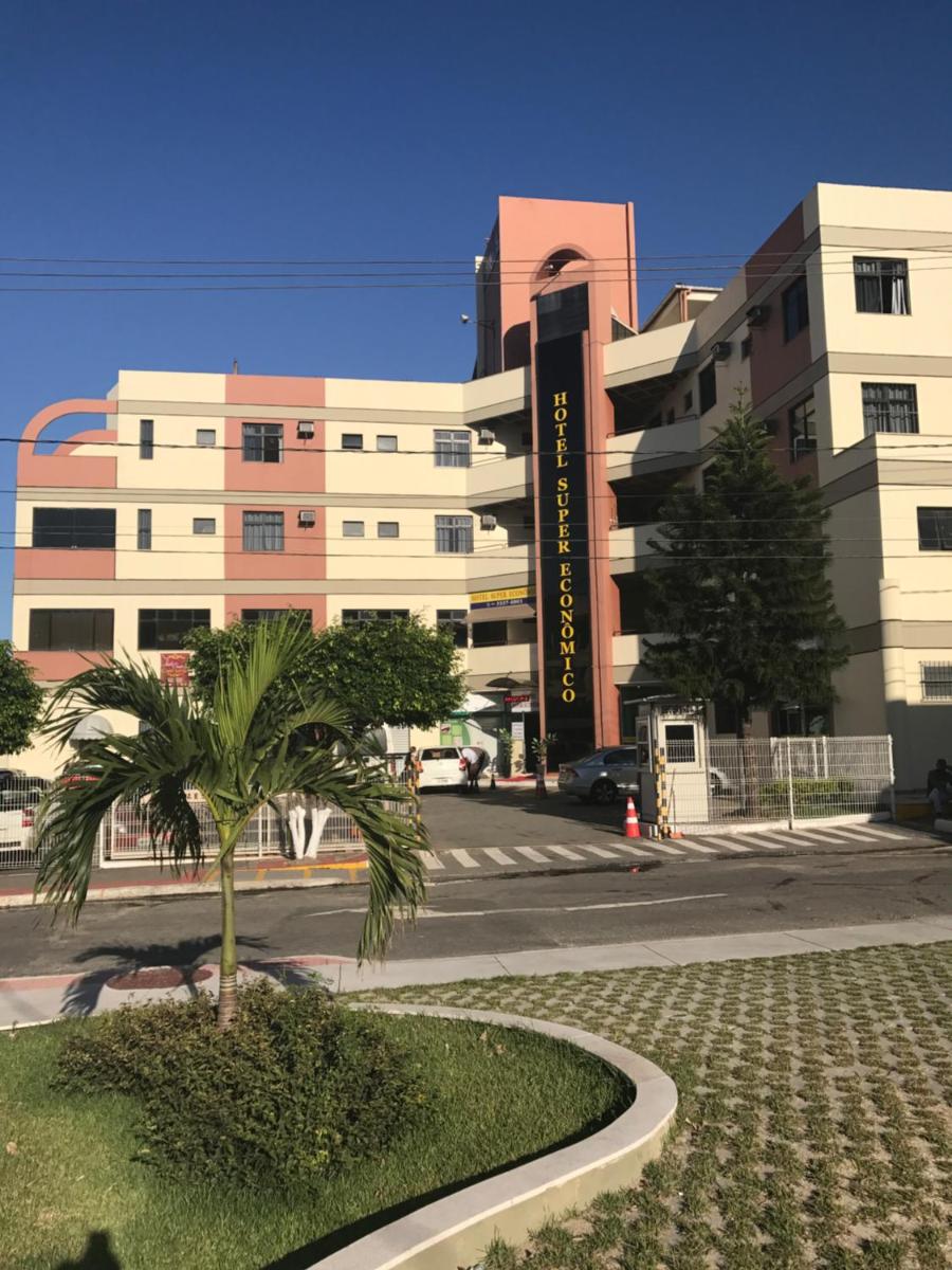 Hotel Super Economico - Housity