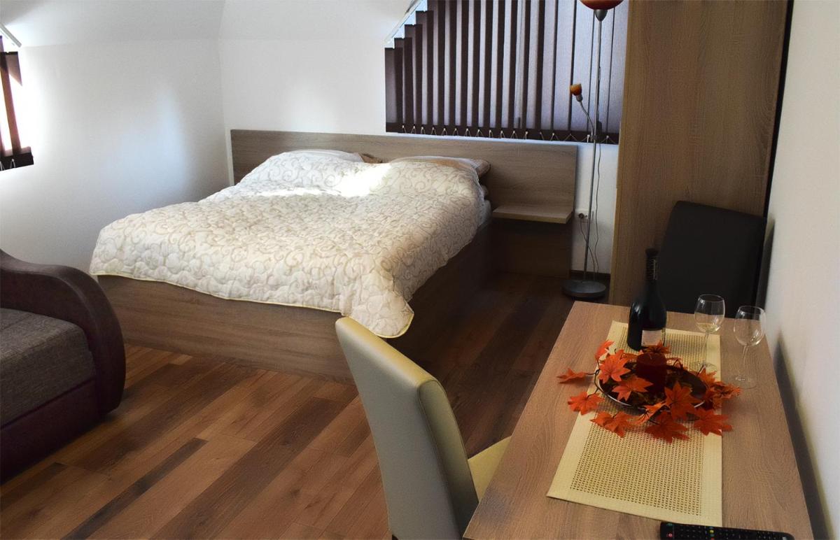 Vila Premijer Divčibare - Housity