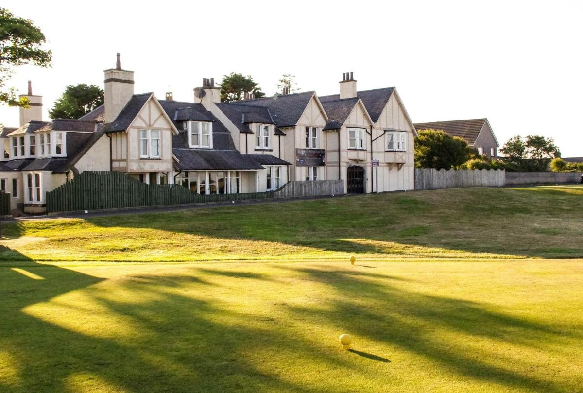 Grey Harlings Hotel - Housity