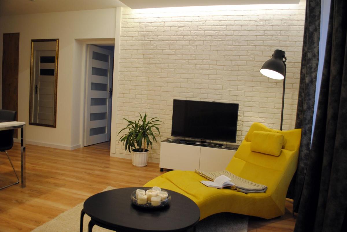 Apartament Zwycięstwa 98 - Housity