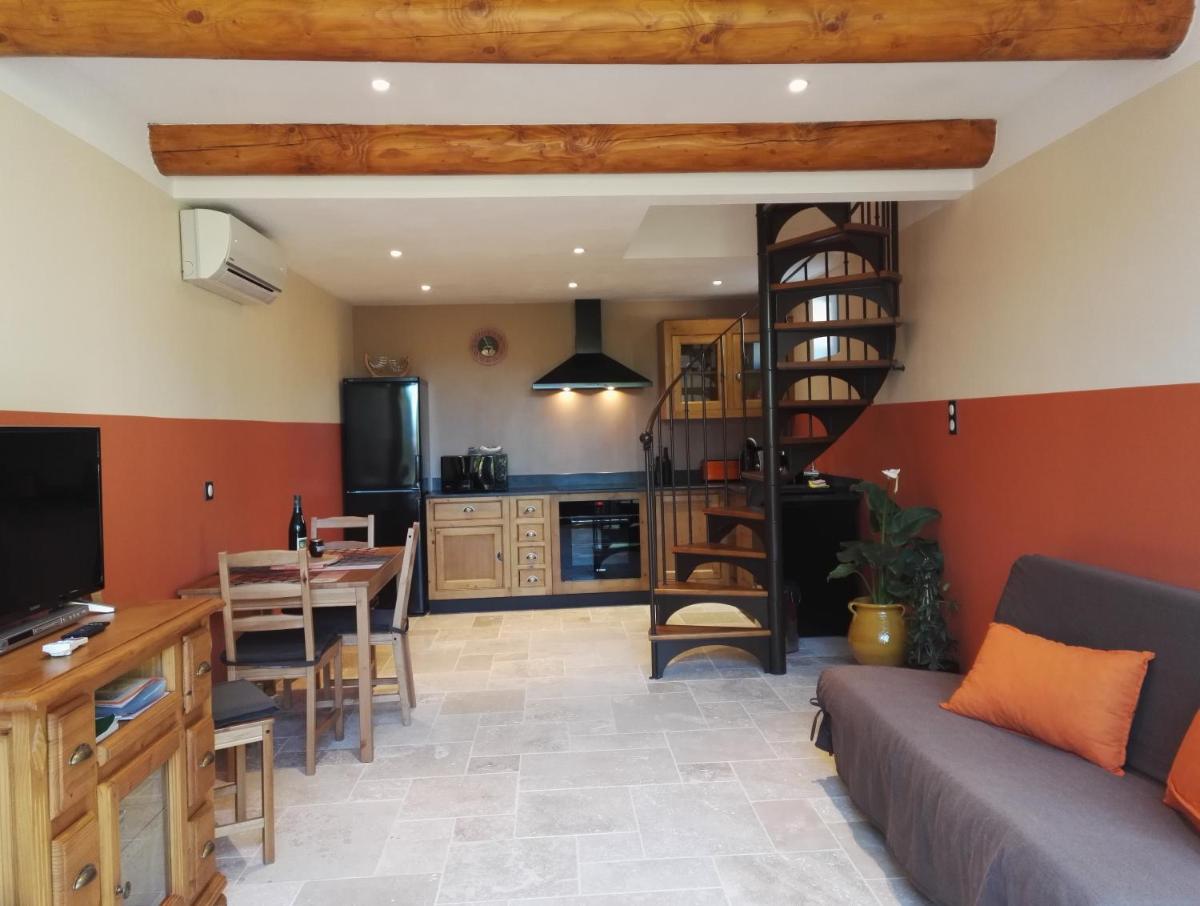 Chambres d'Hôtes La Chrysalide - Housity