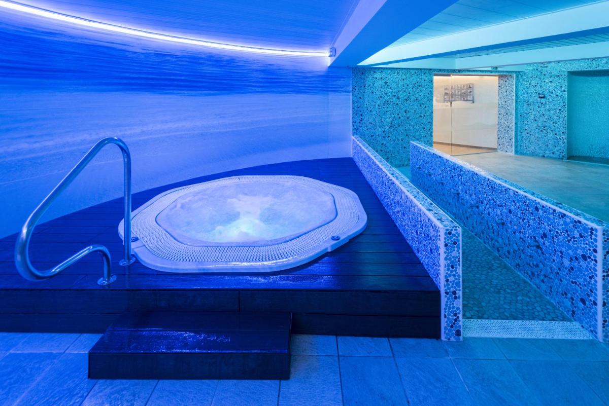 Imagen de la galería de GHT Costa Brava & Spa, en Tossa de Mar