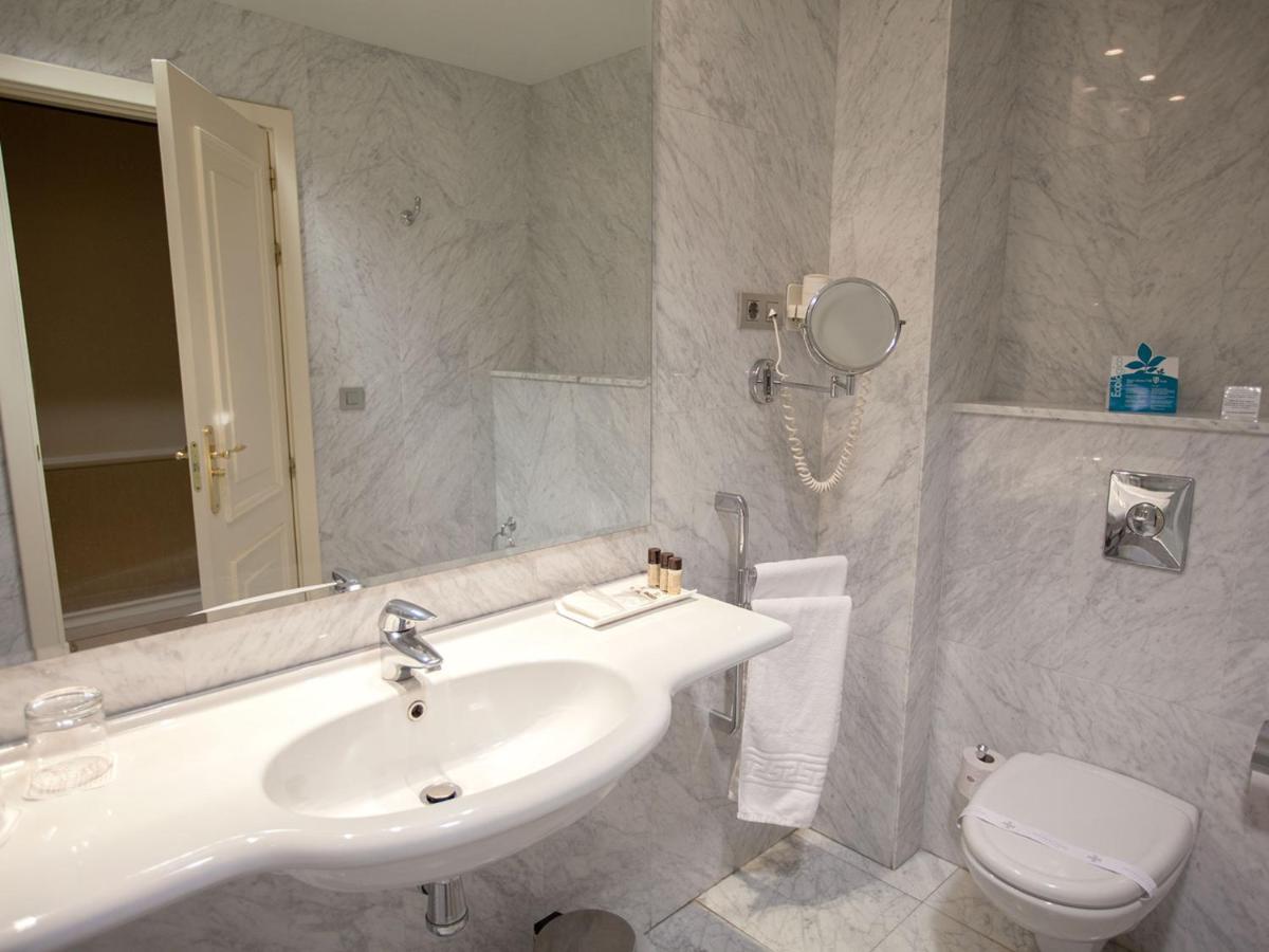 Un baño de Hotel Alfonso VIII