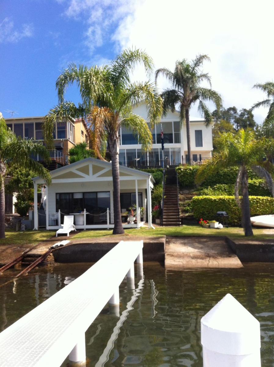 Overnight Reflections B&B - Housity