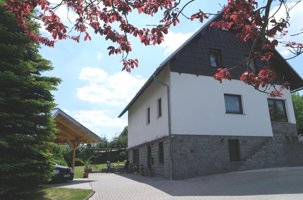 Ferienwohnung Blaumeise - Housity