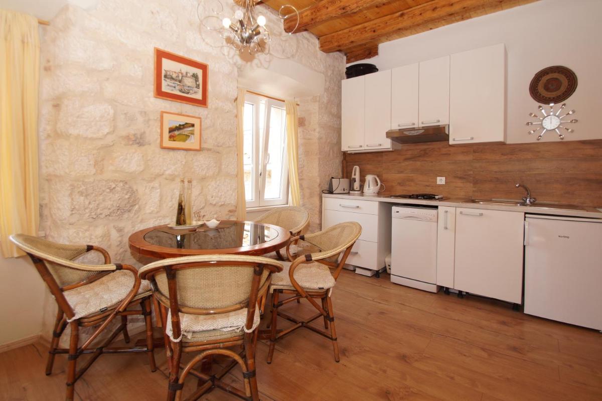 Apartments Stelina - Housity