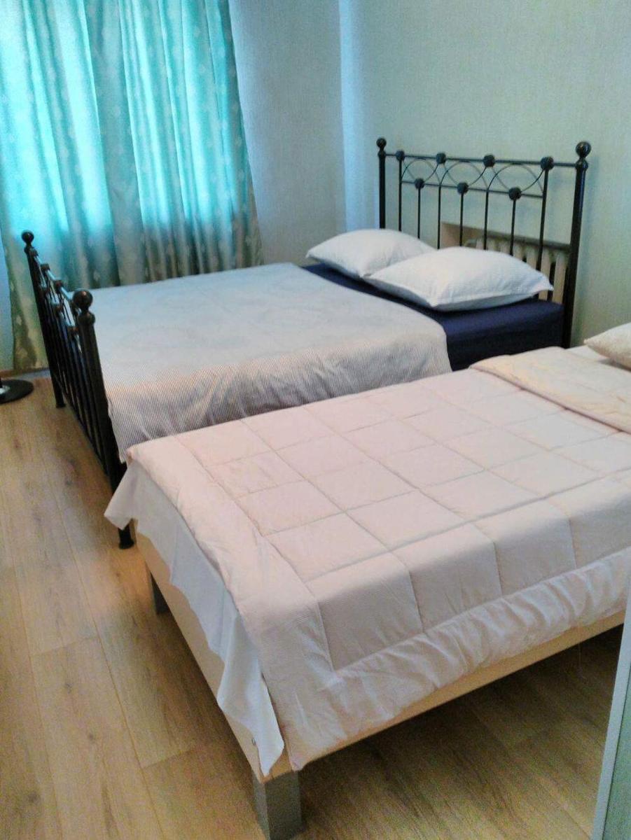 Gogi Dvalishvili Wine Cellar - Housity