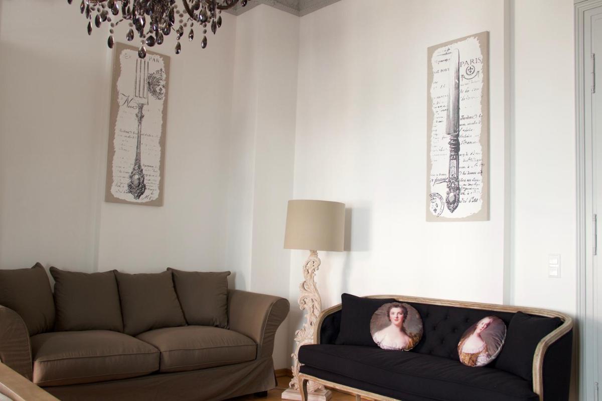 Leon Apartments - Housity