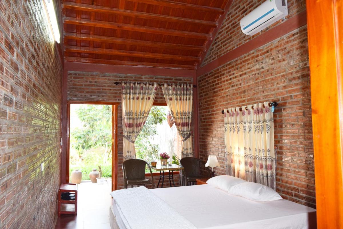 Van Long Family Homestay - Housity