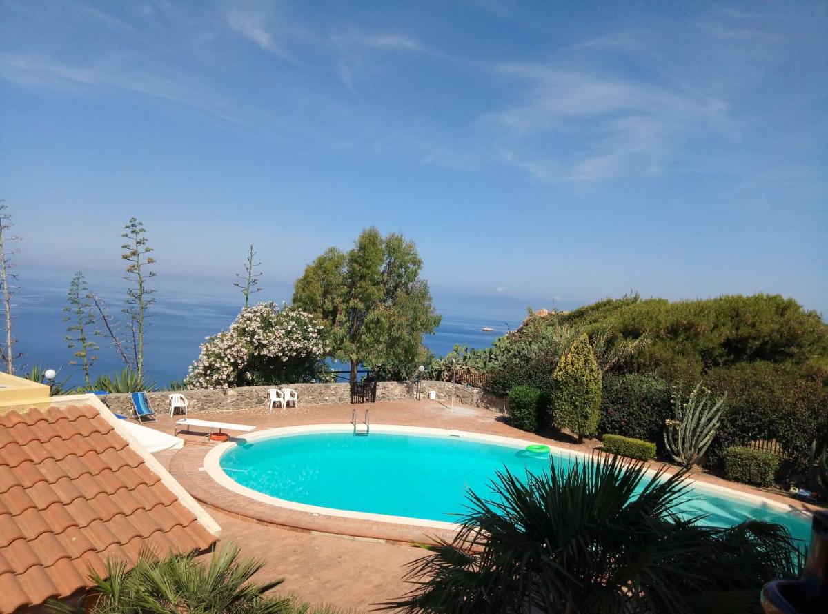 Residence Covo degli Dei - Housity