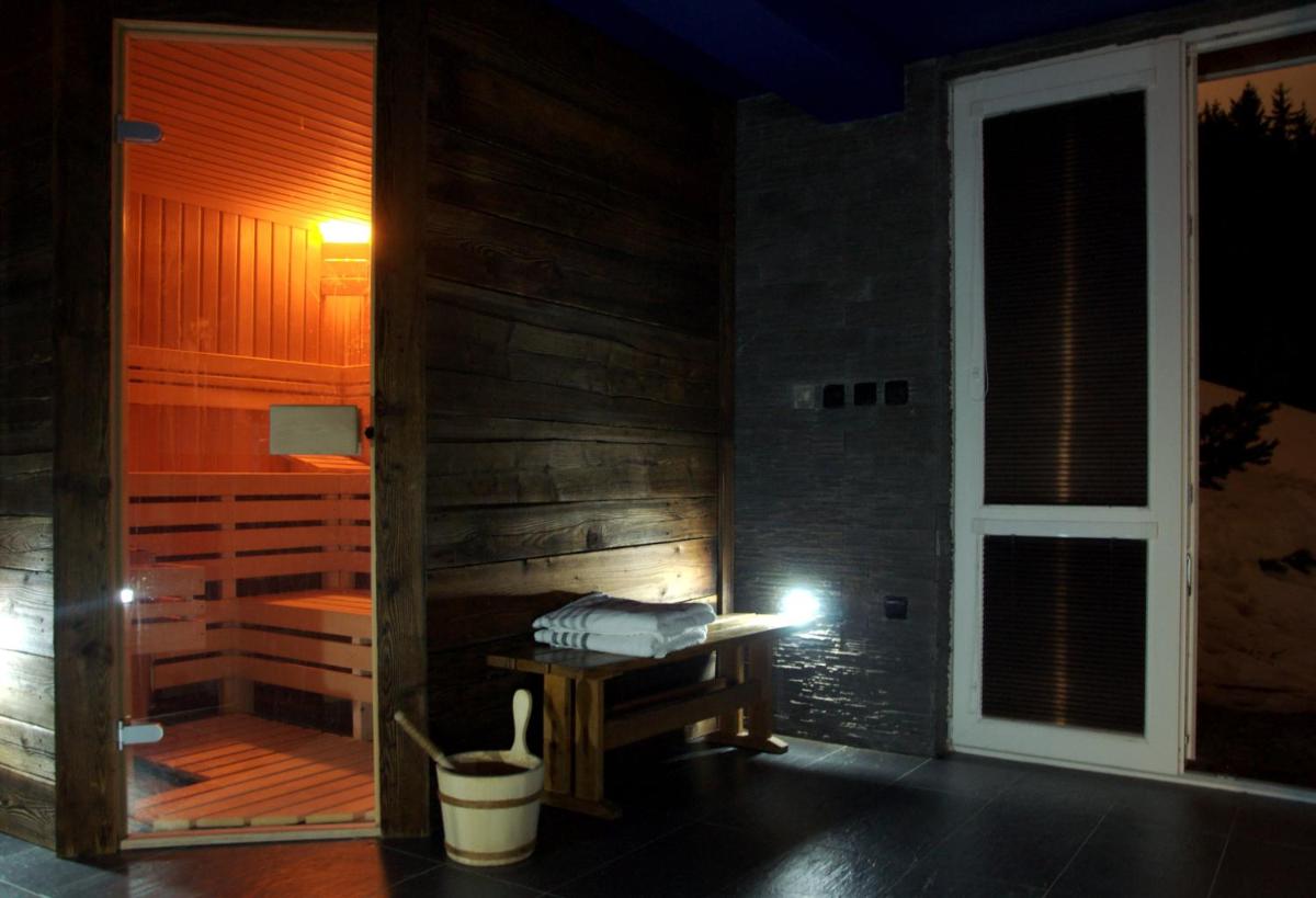 Chata Orlik - all inclusive & wellness - Housity