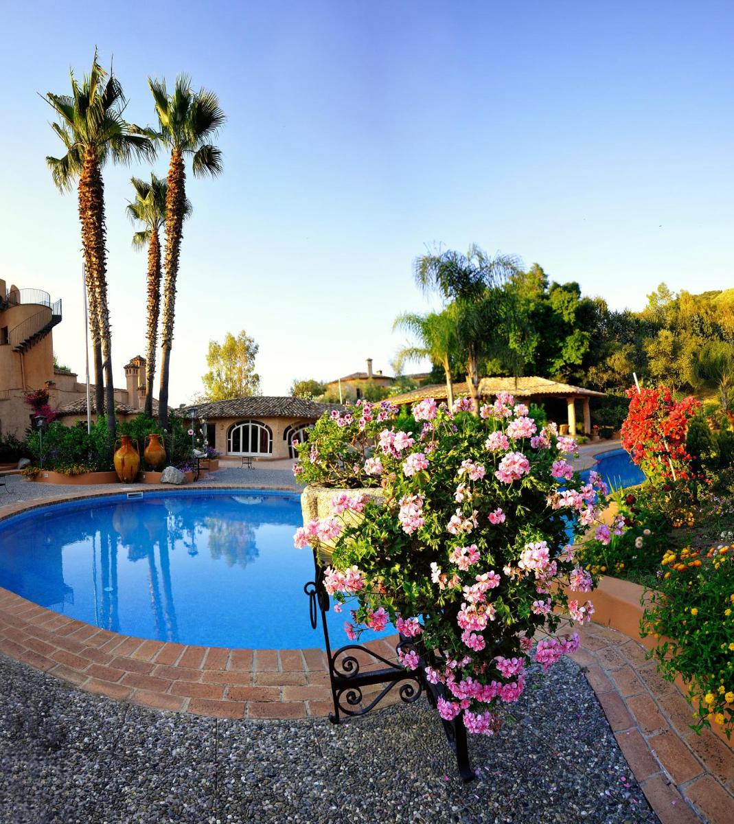 Hotel Porto Pirgos - Housity
