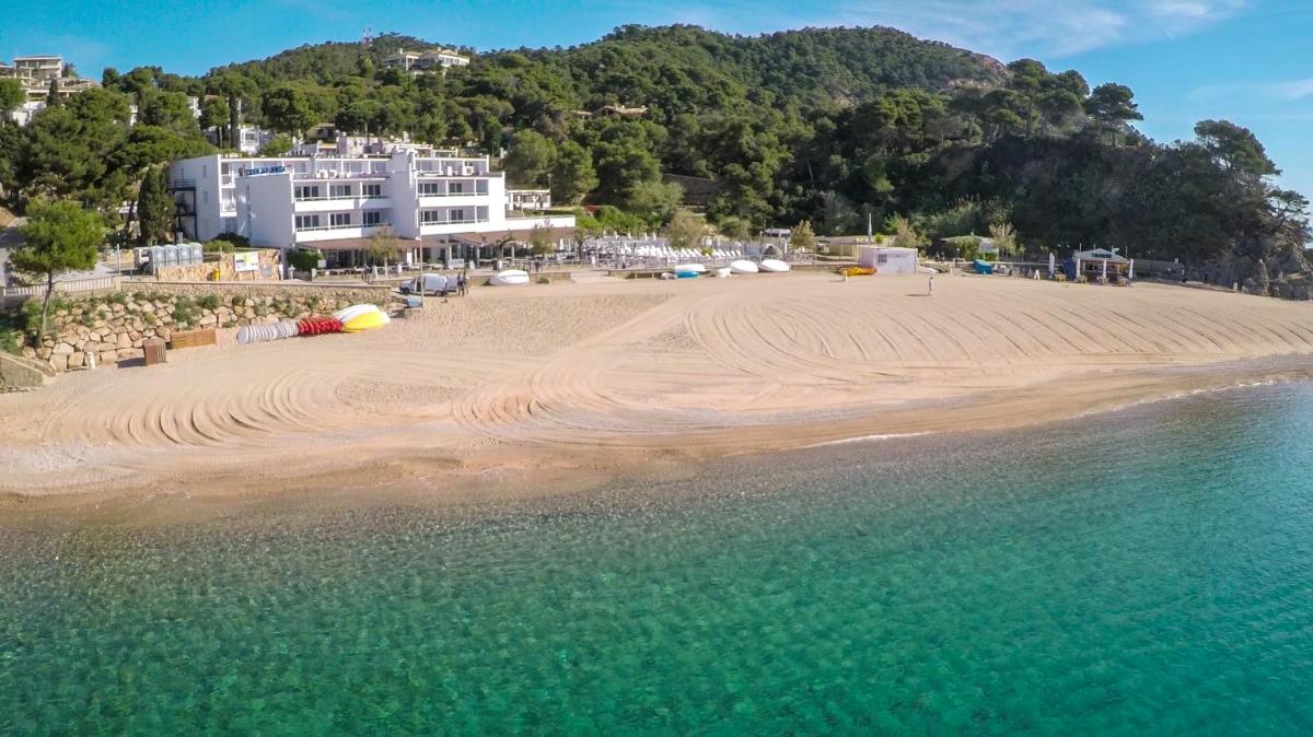 Golden Mar Menuda - Housity