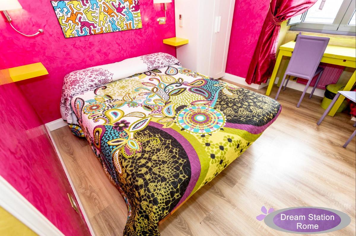 Dream Station - Housity