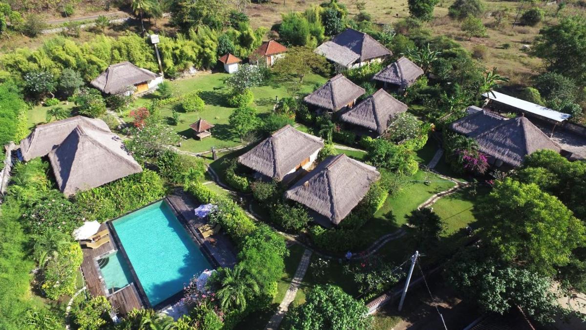 Sunia Loka Bungalows & Dive Center - Housity