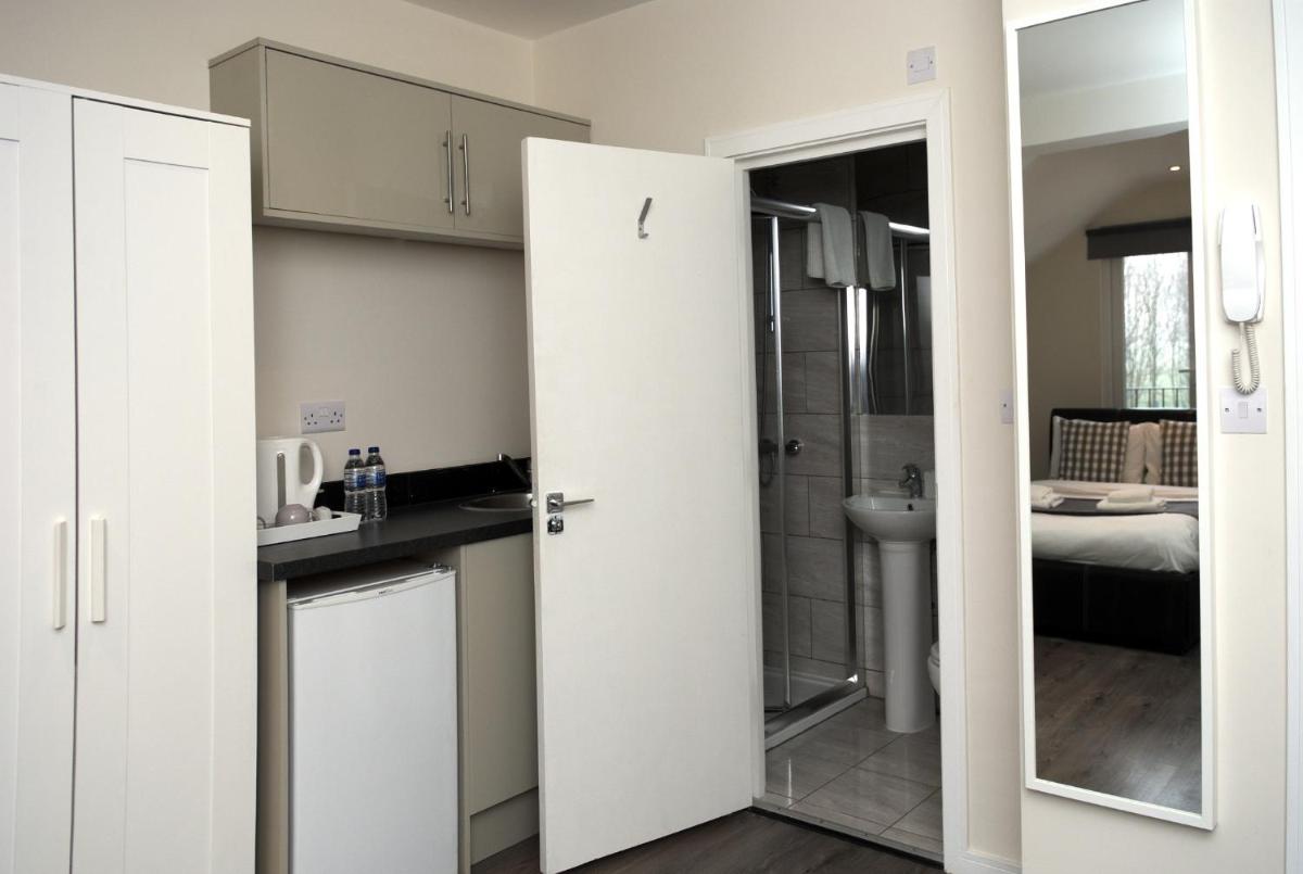 Guest House London - Housity