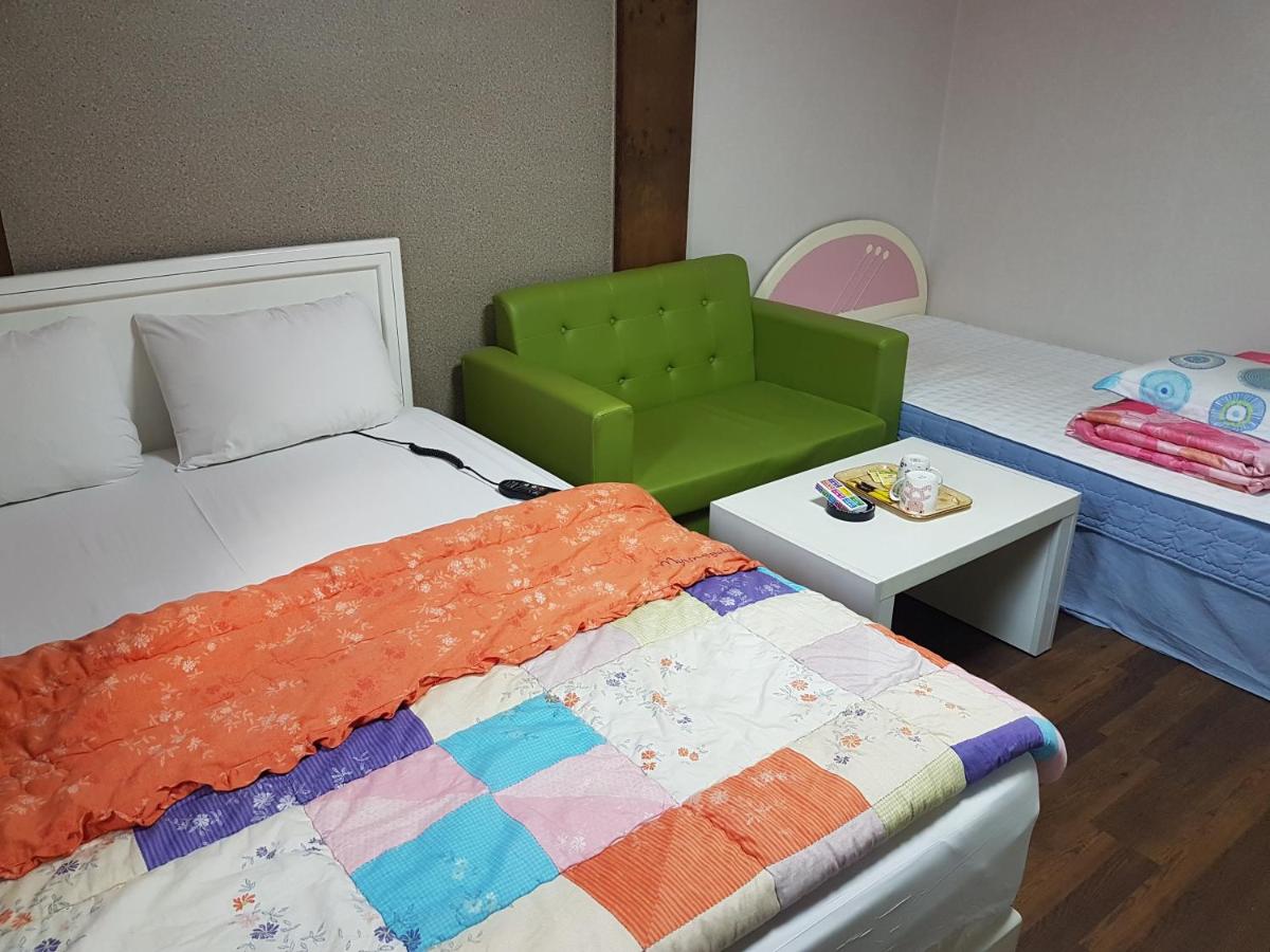 Sky Motel - Housity