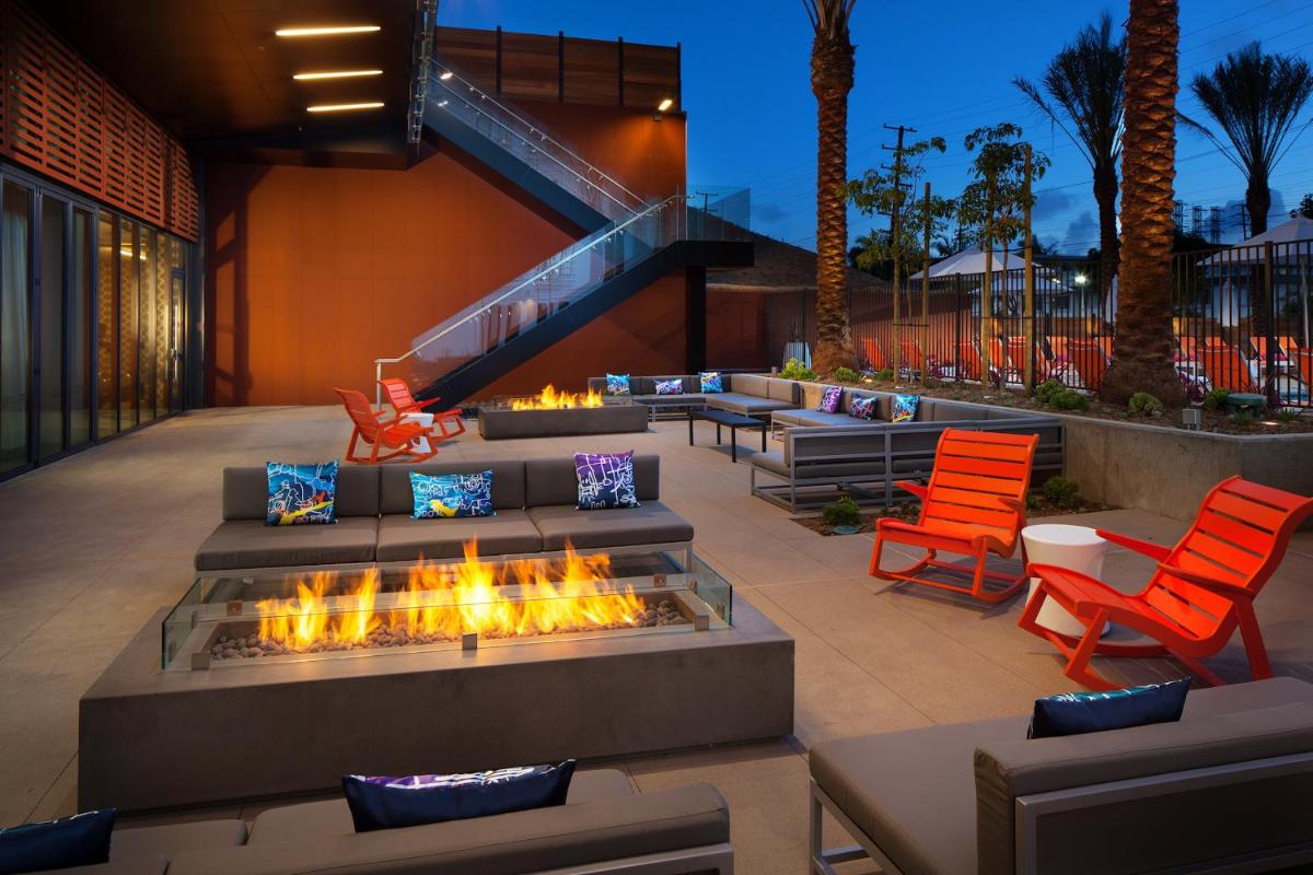 Aloft El Segundo - Los Angeles Airport - Housity