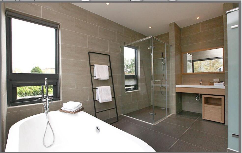 Lovely Pond Hostel - Housity