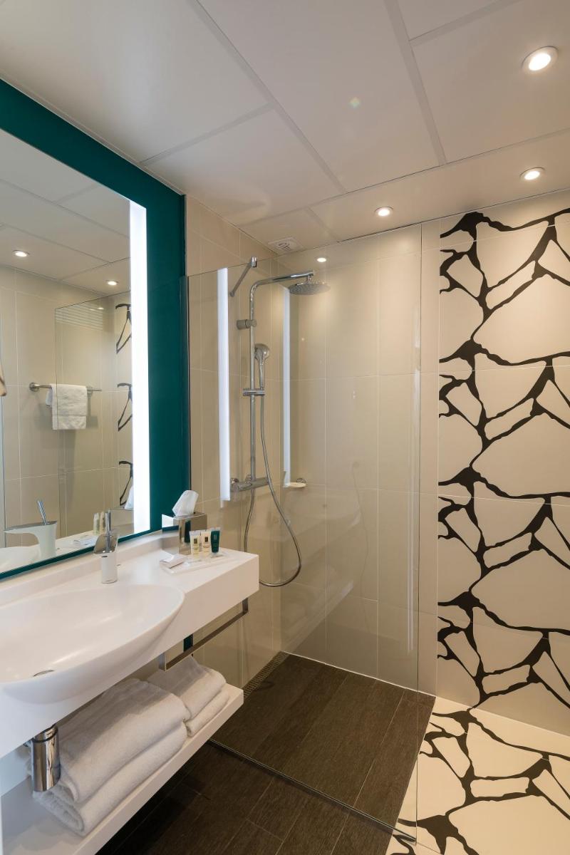 Salle de bains dans l'établissement Thalazur Arcachon