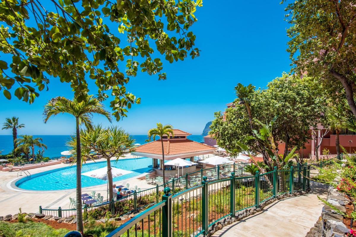 A piscina em ou perto de Pestana Royal All Inclusive Ocean & Spa Resort