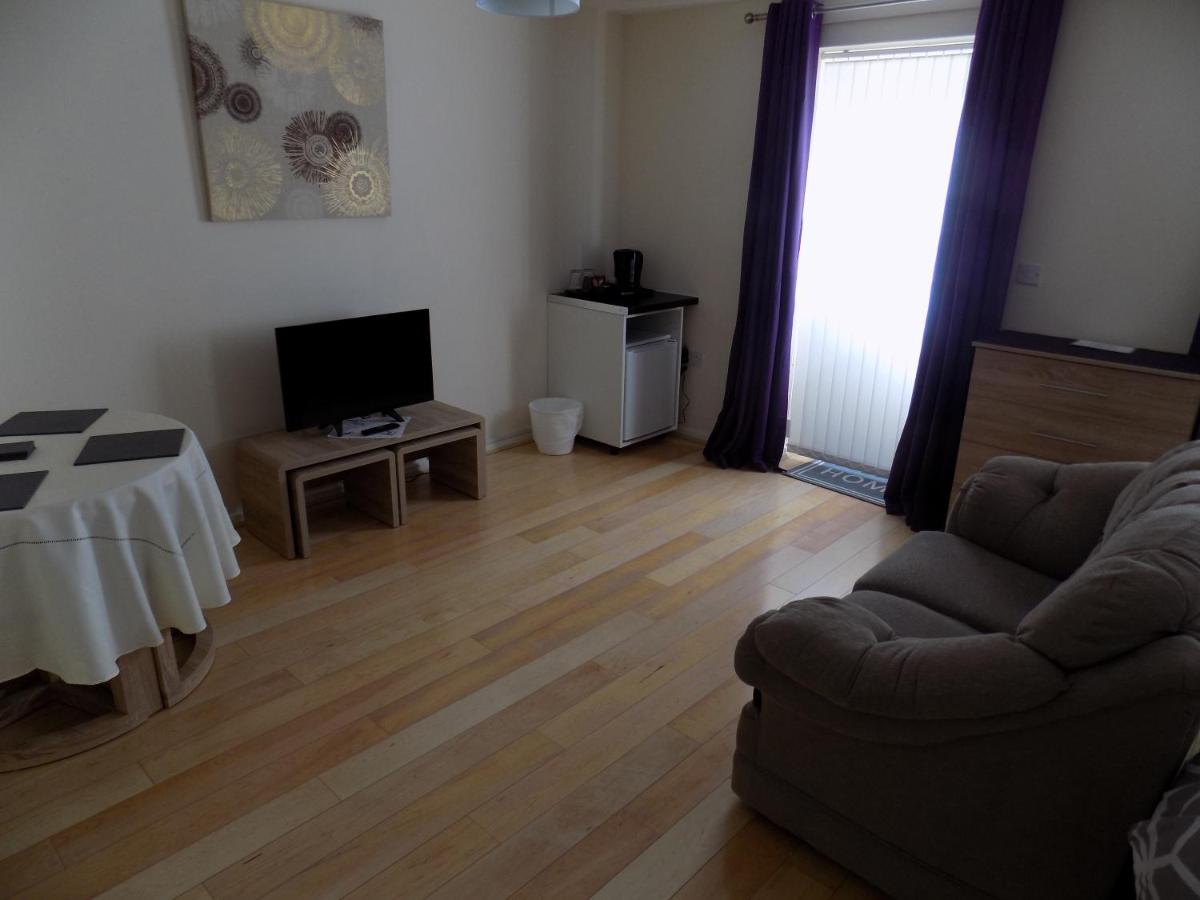 A Home From Home 2 - Housity