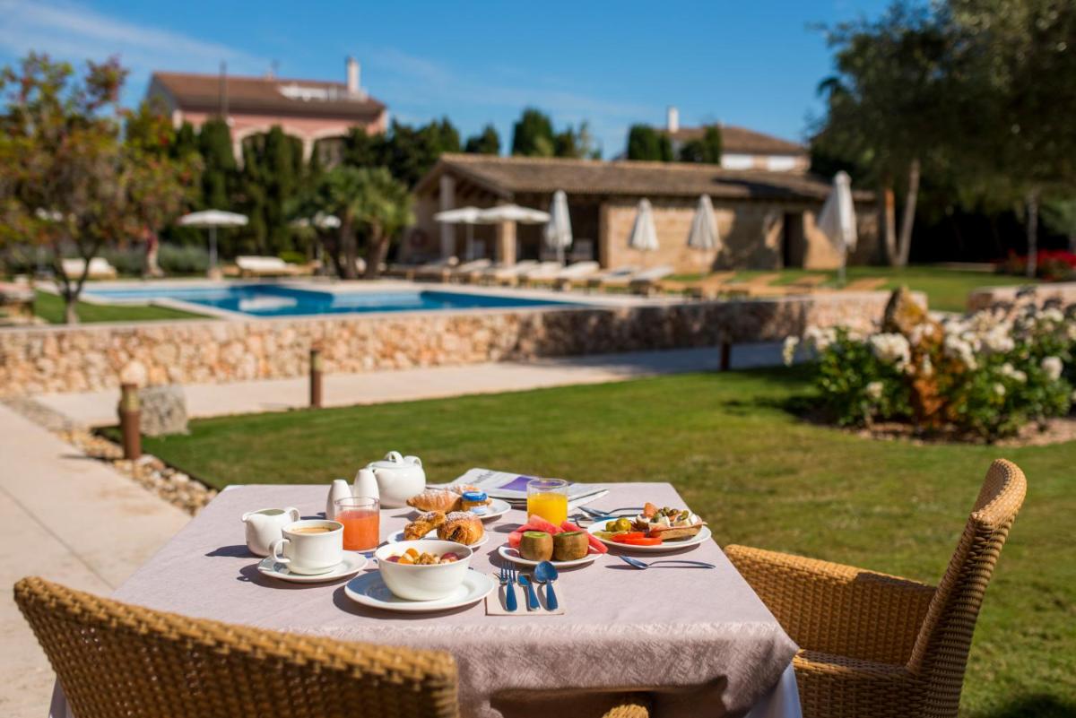 Hotel Ca'n Bonico - Housity