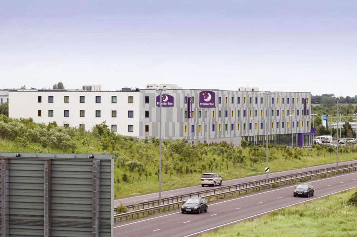 Premier Inn London Stansted Airport - Housity