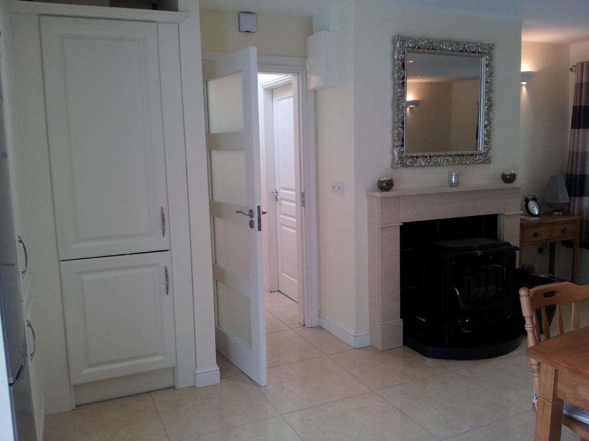 Ashford Villa - Housity