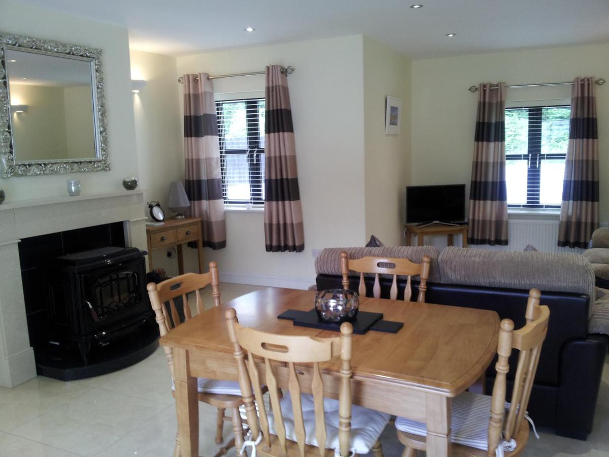Ashford Villa - Housity