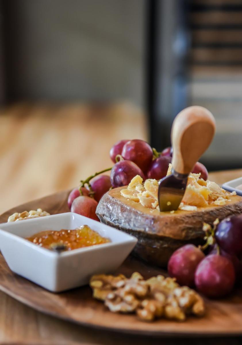 Comida en o cerca de este hotel