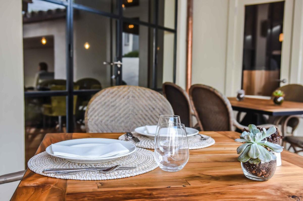 Imagen de la galería de Bordoy Casa Ládico - Hotel Boutique Adults Only, en Mahón