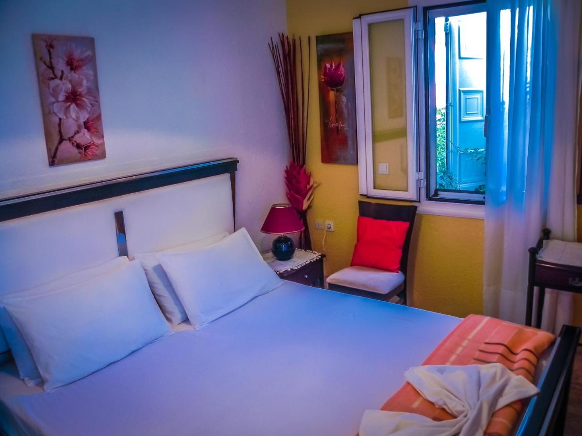 Aggelos Studios - Housity