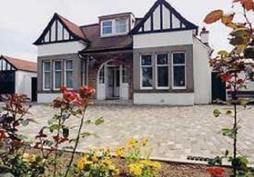 Milton House - Housity