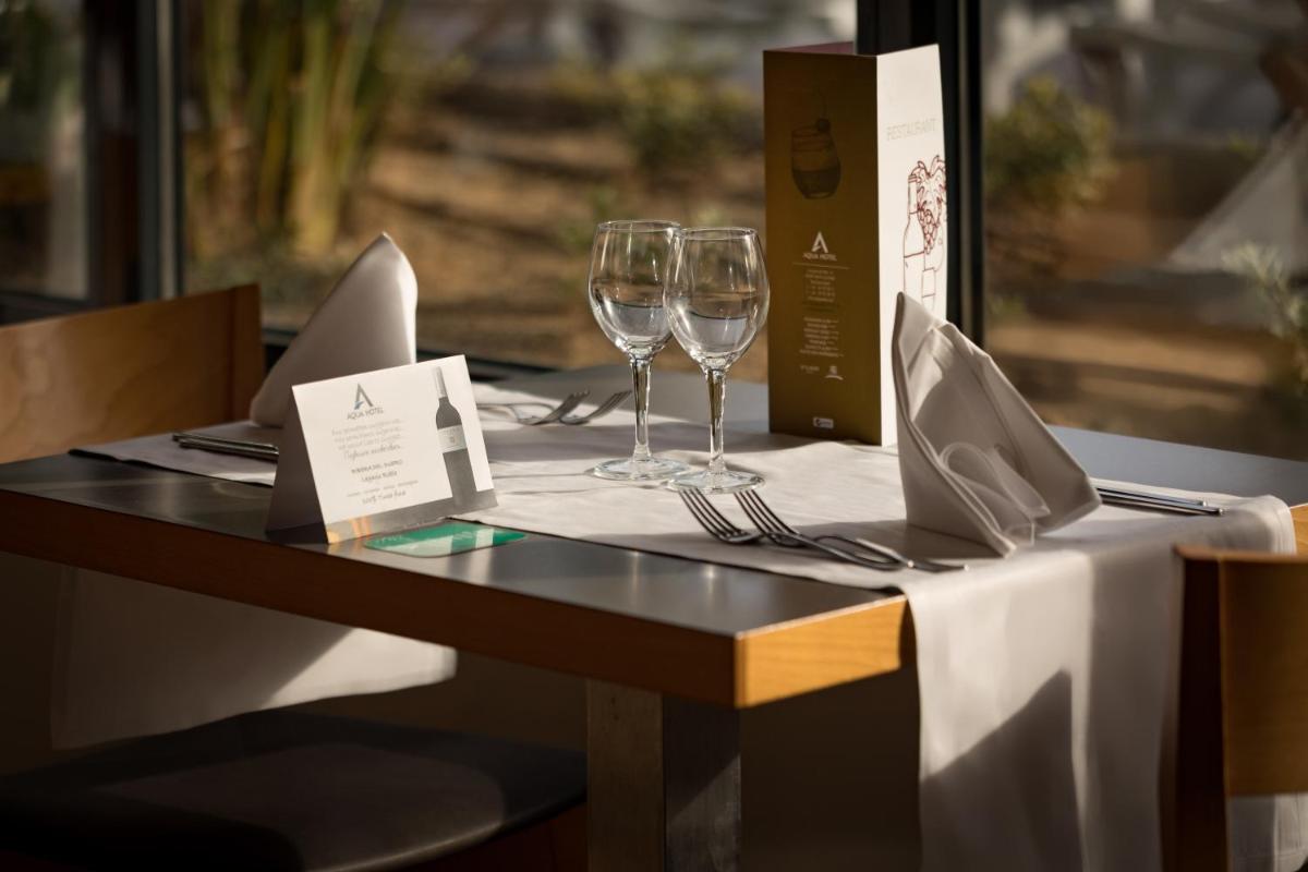 Bebidas en AQUA Hotel Silhouette & Spa - Adults Only