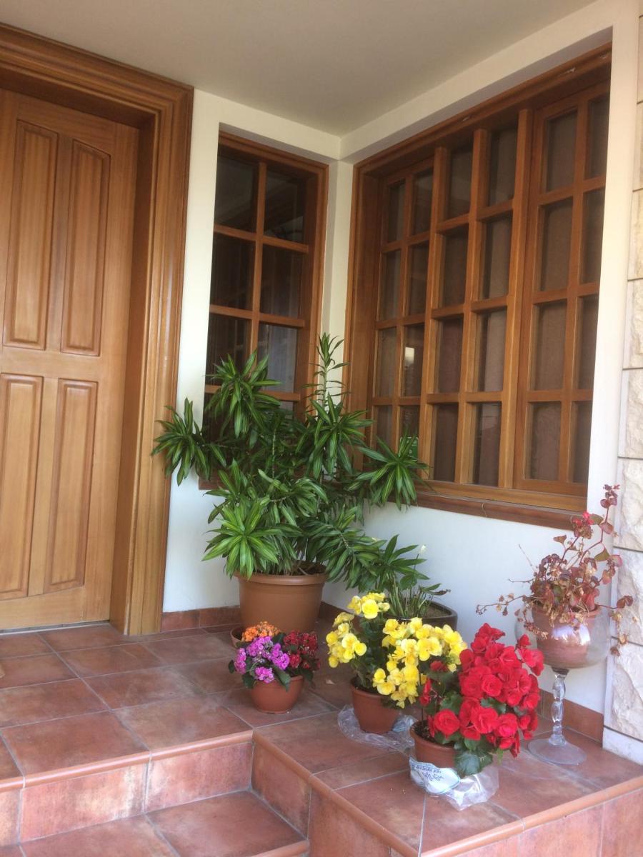 Miriam Short Term Rental - Housity