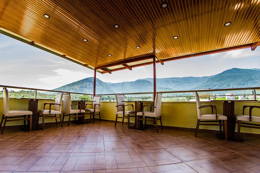 Misa Pension Apart - Housity