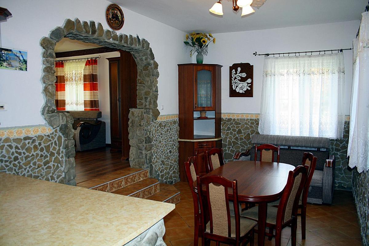 Dom Aga Bieszczady 10 osobowy - Housity