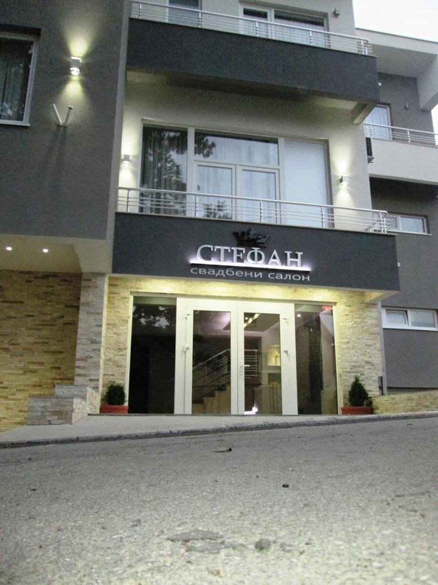Svadbeni salon STEFAN - Housity