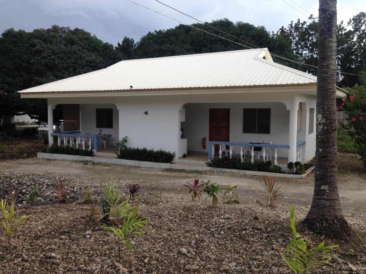 Mangoes Place - Housity