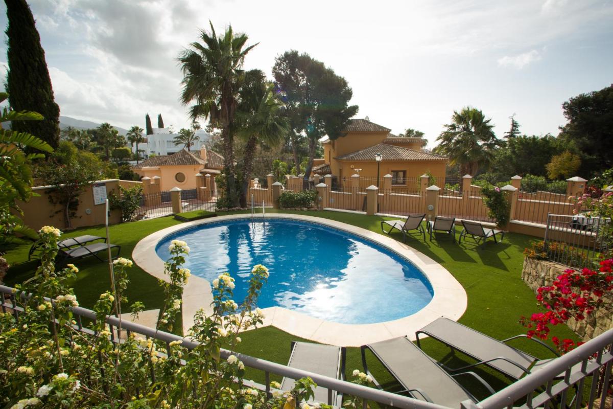Villa Las Lomas de Marbella - Housity