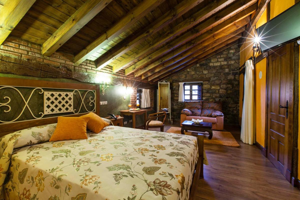 Cama o camas de una habitación en Hotel Spa Casona La Hondonada