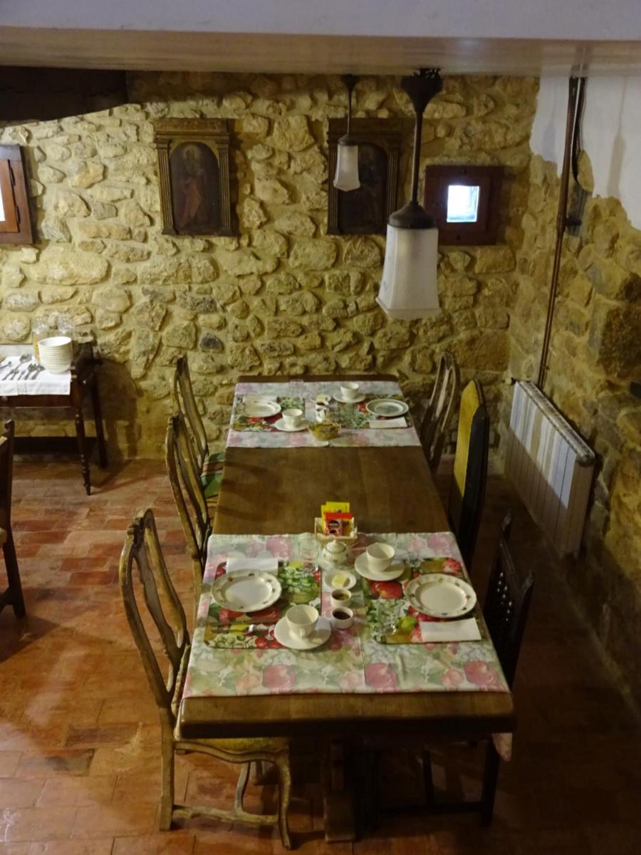 La Casona de Villanueva de Colombres - Housity