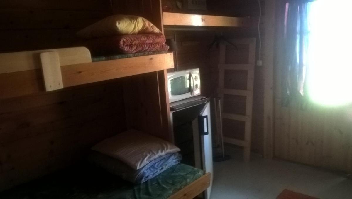 Pirttiniemen Lomakylä - Housity