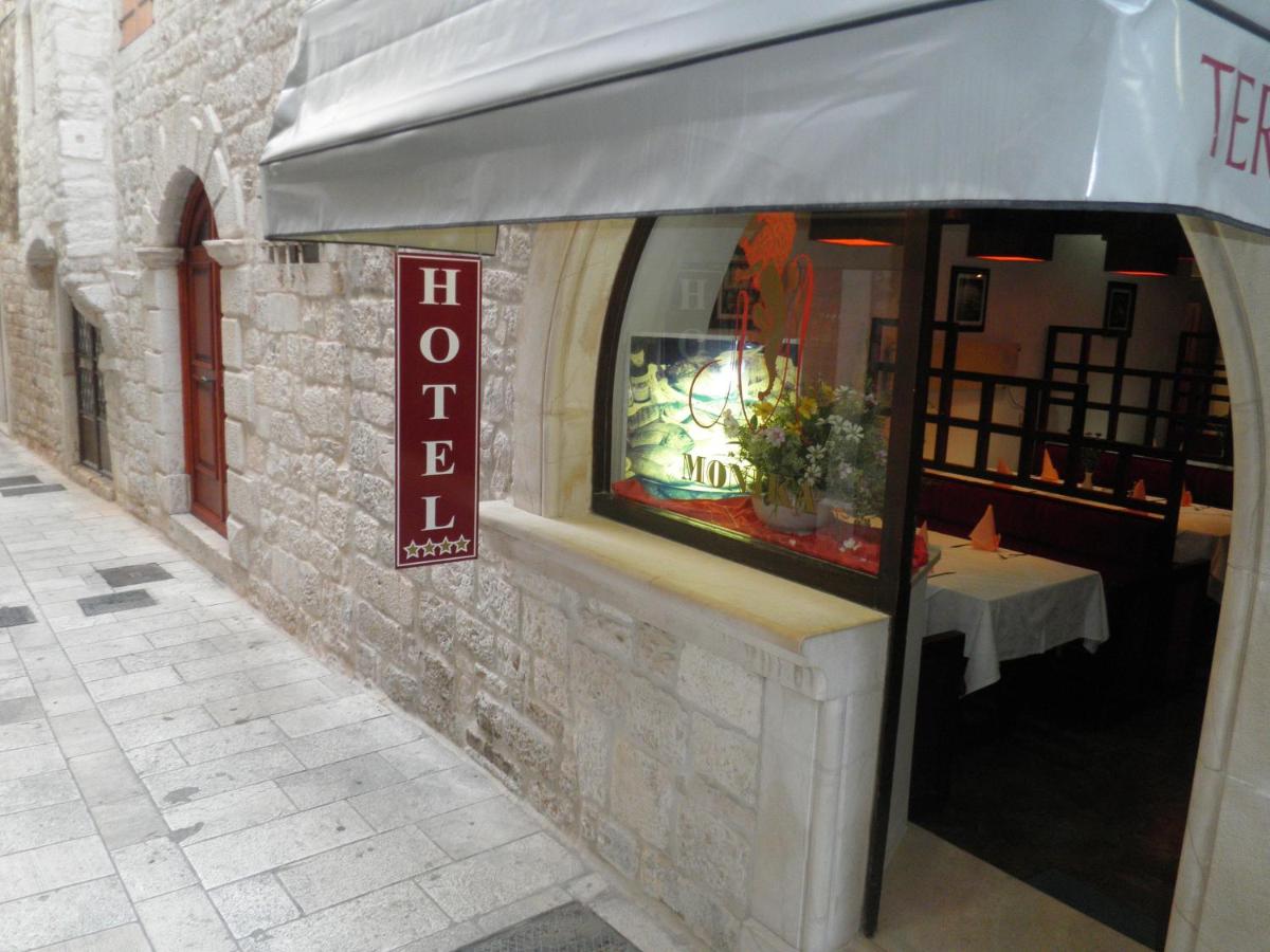 Hotel Monika - Hizvo